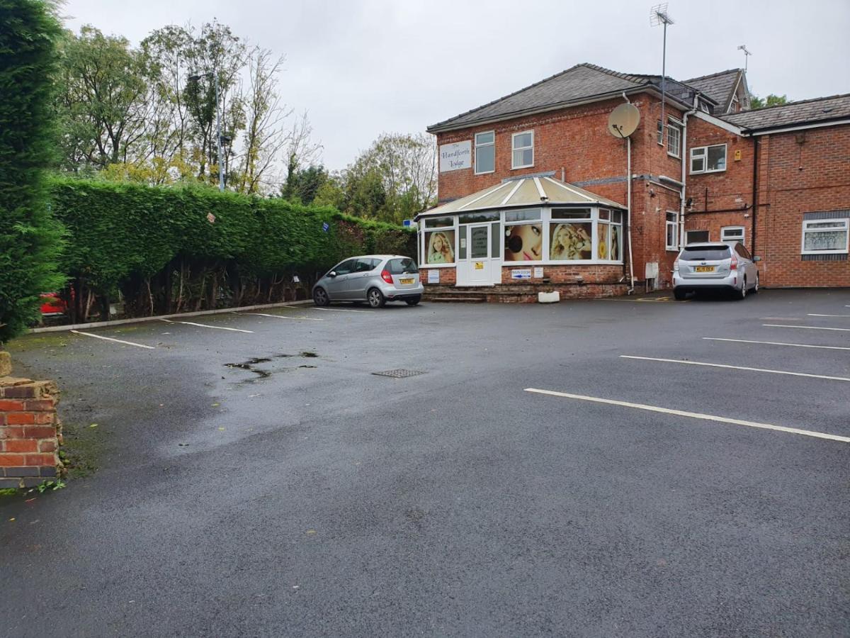 The Handforth Lodge Exterior foto